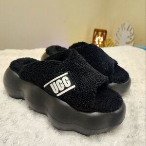 NWOT Ugg Black Terry Sugarcloud 3" Platform Size 7 OUT OF STOCK